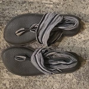 Sanuk yoga sling 2 sandals